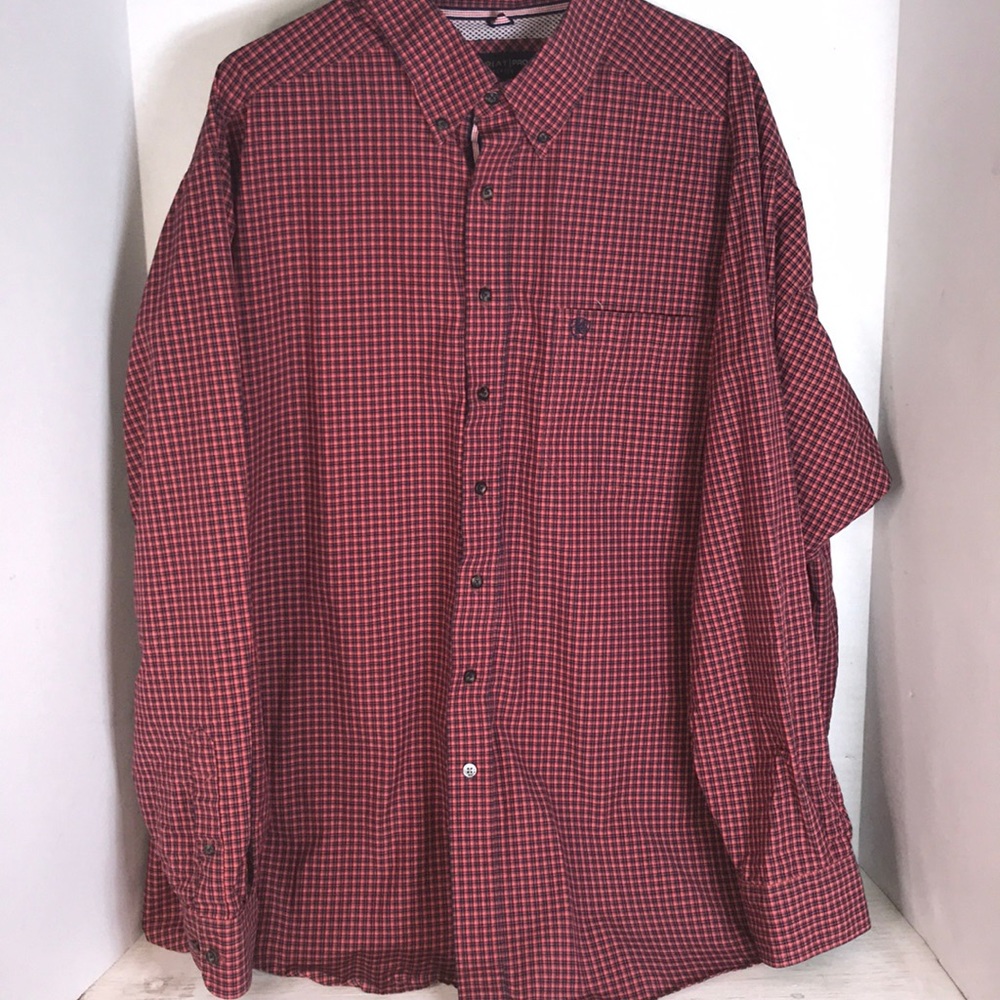 ARIAT Pro series long sleeve button up shirt